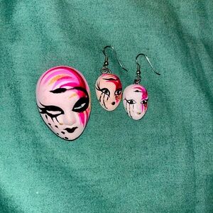 Masquerade, pin and earrings from New Orleans